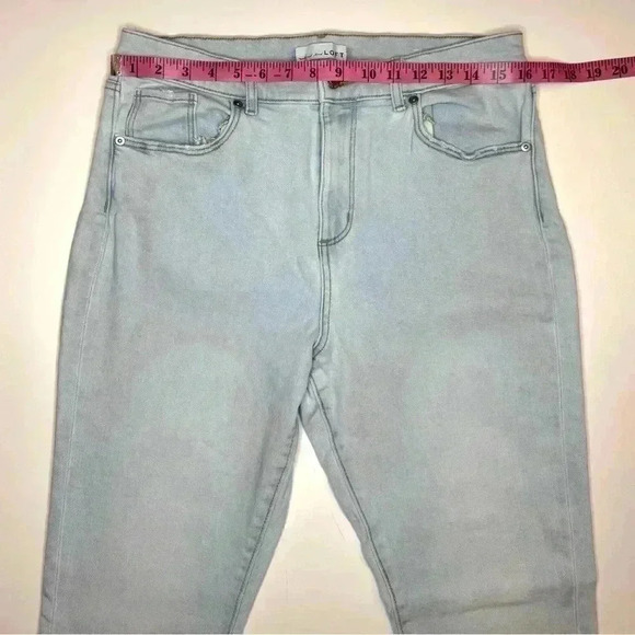 Loft Women’s The Skinny Jeans Size 31 / 12 - Picture 4 of 6
